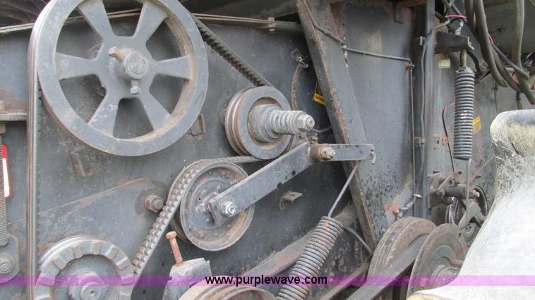 image for item I3052 1979 Gleaner M2 combine