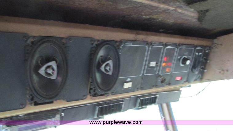 image for item I3052 1979 Gleaner M2 combine