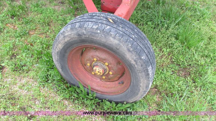 image for item I3053 Gleaner rigid head