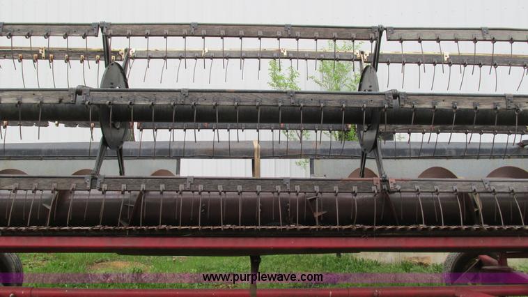 image for item I3053 Gleaner rigid head