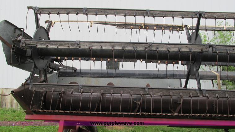 image for item I3053 Gleaner rigid head