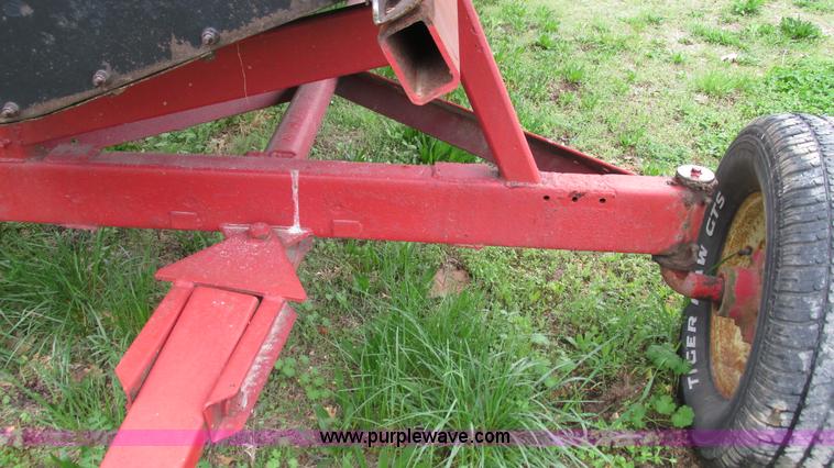 image for item I3053 Gleaner rigid head