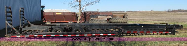 image for item I3751 1994 Mid-america combine/sprayer trailer