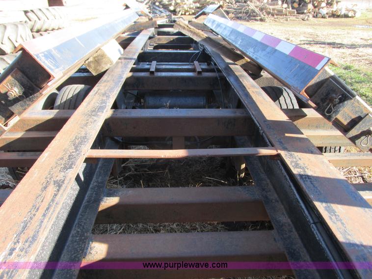 image for item I3751 1994 Mid-america combine/sprayer trailer