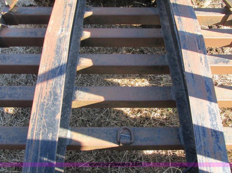 image for item I3751 1994 Mid-america combine/sprayer trailer