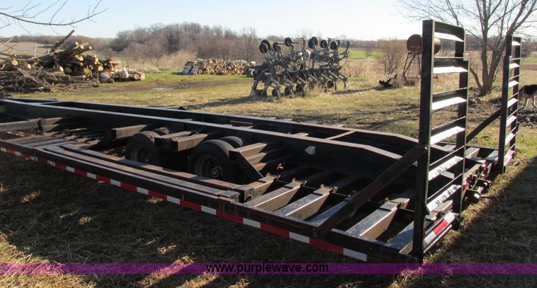 image for item I3751 1994 Mid-america combine/sprayer trailer