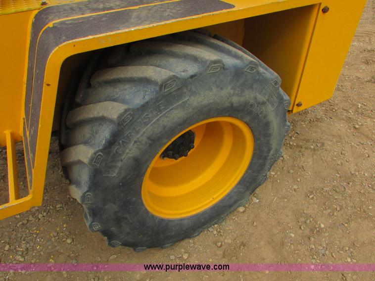image for item I6507 1997 Swinger 2000 wheel loader