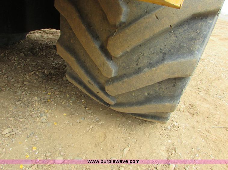 image for item I6507 1997 Swinger 2000 wheel loader