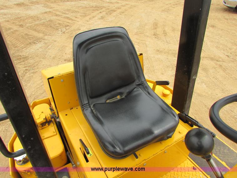 image for item I6507 1997 Swinger 2000 wheel loader