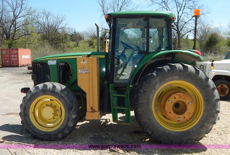 image for item J3970 2005 John Deere 6615 tractor
