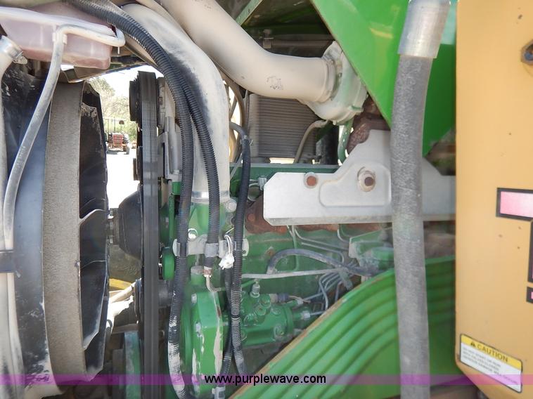 image for item J3970 2005 John Deere 6615 tractor