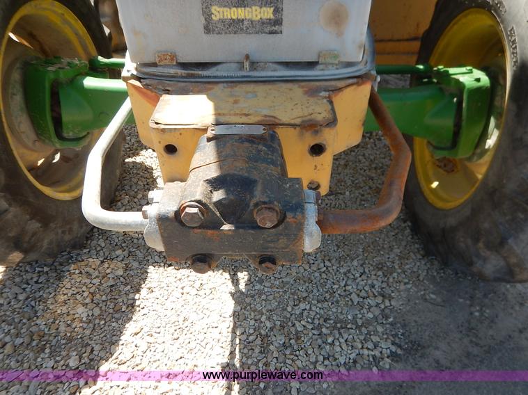 image for item J3970 2005 John Deere 6615 tractor