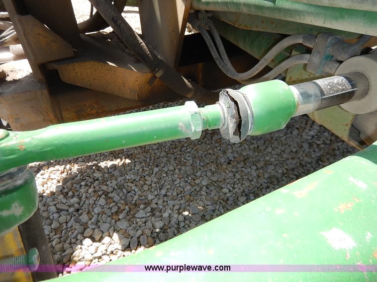 image for item J3970 2005 John Deere 6615 tractor