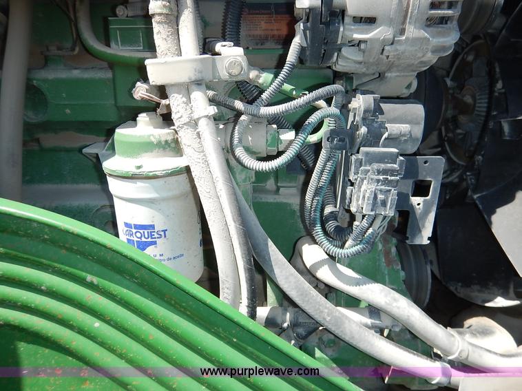 image for item J3970 2005 John Deere 6615 tractor