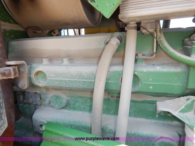 image for item J3970 2005 John Deere 6615 tractor