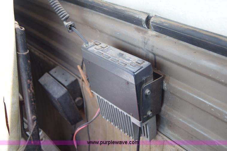 image for item J6657 1985 Mack water tanker truck