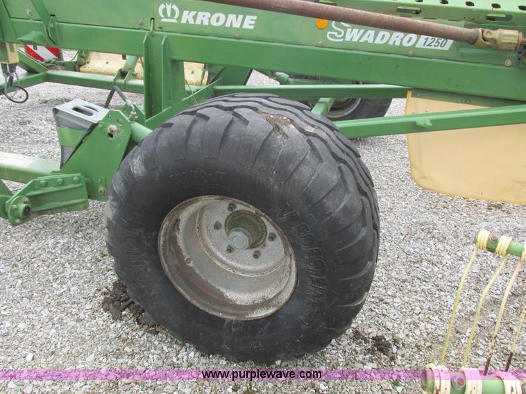 image for item K2100 Krone Swardro 1250 rotary hay rake