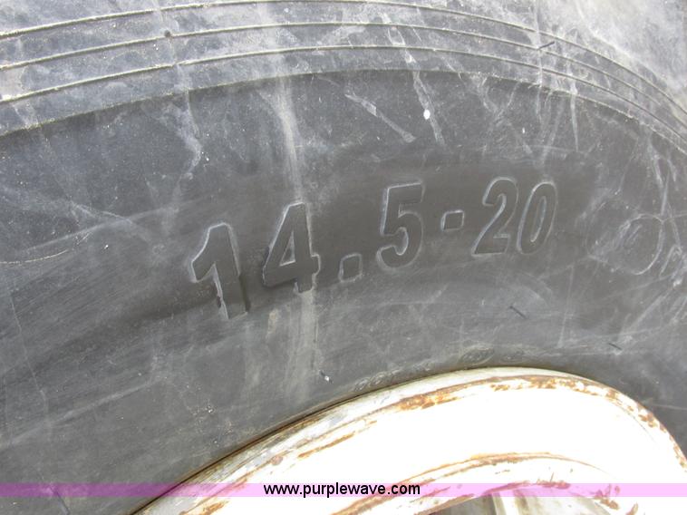 image for item K2109 1990 International 7100 self-propelled sprayer