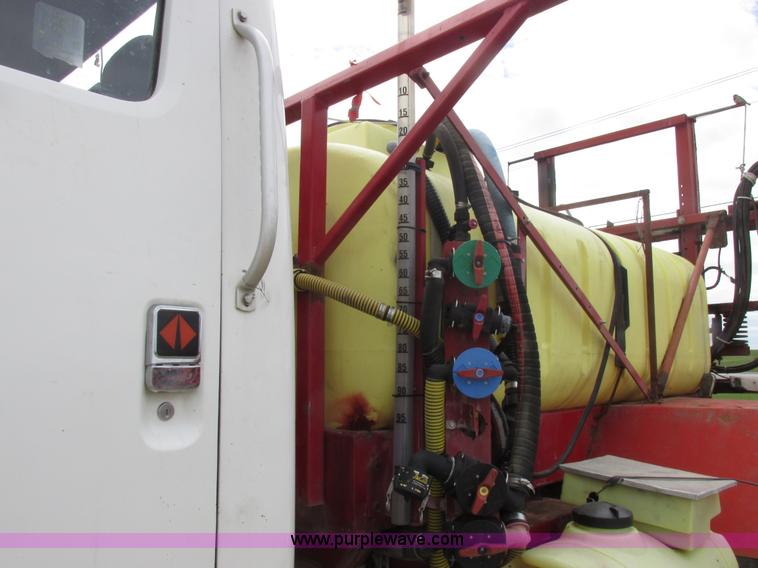 image for item K2109 1990 International 7100 self-propelled sprayer