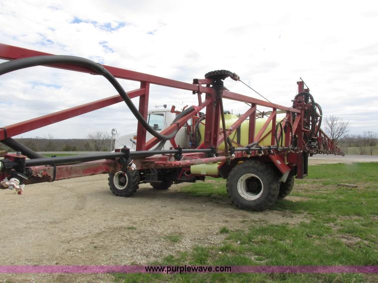 image for item K2109 1990 International 7100 self-propelled sprayer
