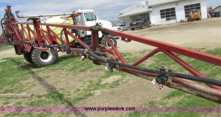 image for item K2109 1990 International 7100 self-propelled sprayer