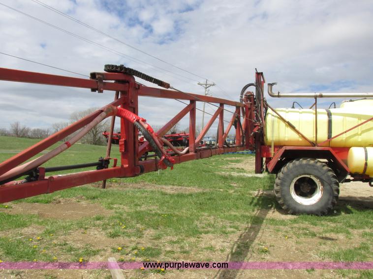 image for item K2109 1990 International 7100 self-propelled sprayer