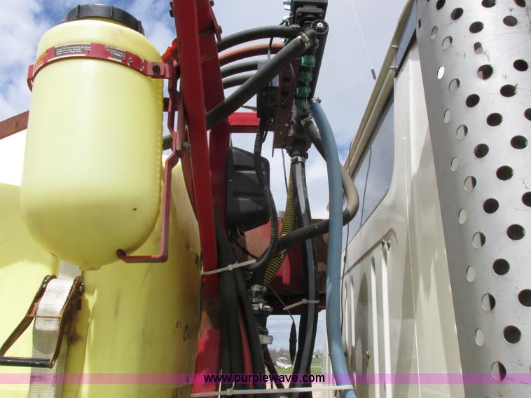 image for item K2109 1990 International 7100 self-propelled sprayer