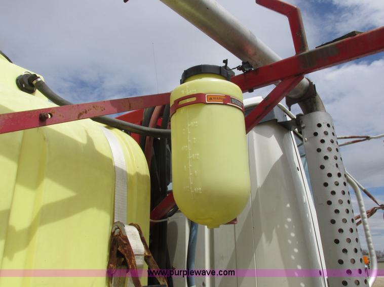 image for item K2109 1990 International 7100 self-propelled sprayer