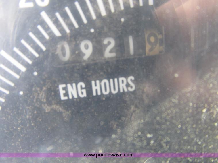 image for item K2109 1990 International 7100 self-propelled sprayer