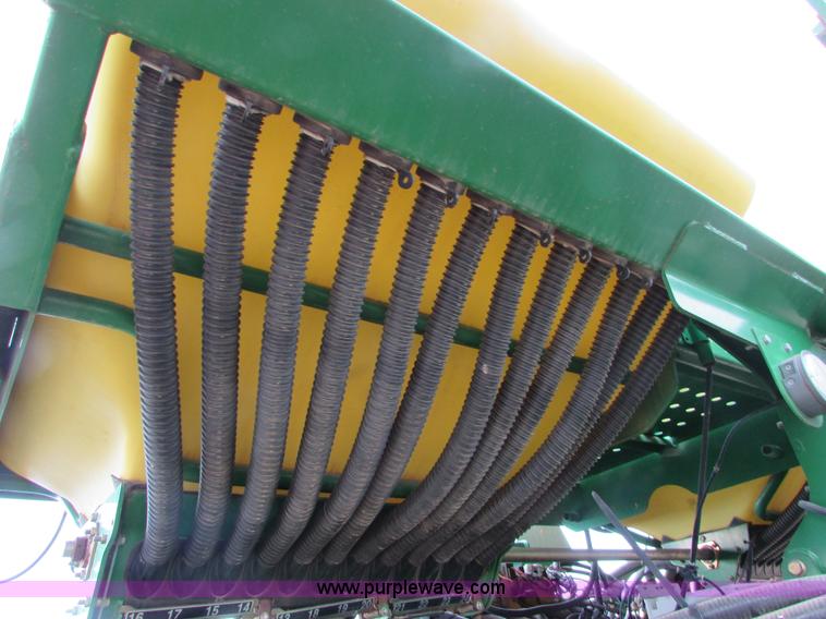 image for item K2558 2005 John Deere 1790 CCS split row no-till planter