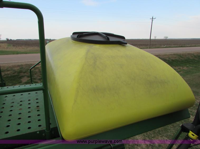 image for item K2558 2005 John Deere 1790 CCS split row no-till planter