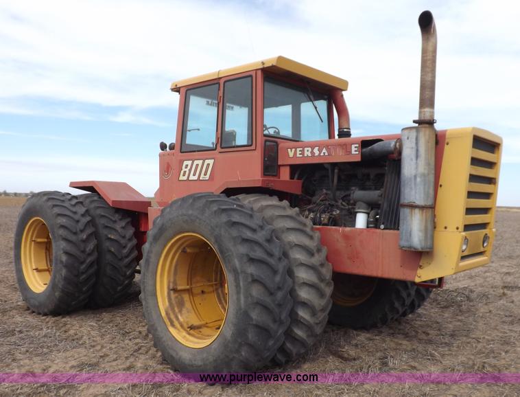 image for item K3821 1977 Versatile 800 Series 2 4WD tractor
