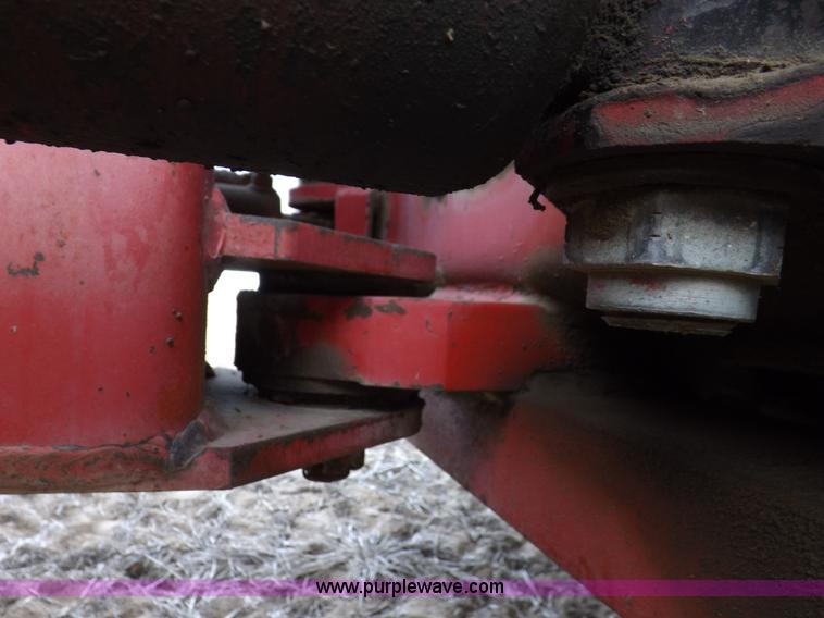 image for item K3821 1977 Versatile 800 Series 2 4WD tractor