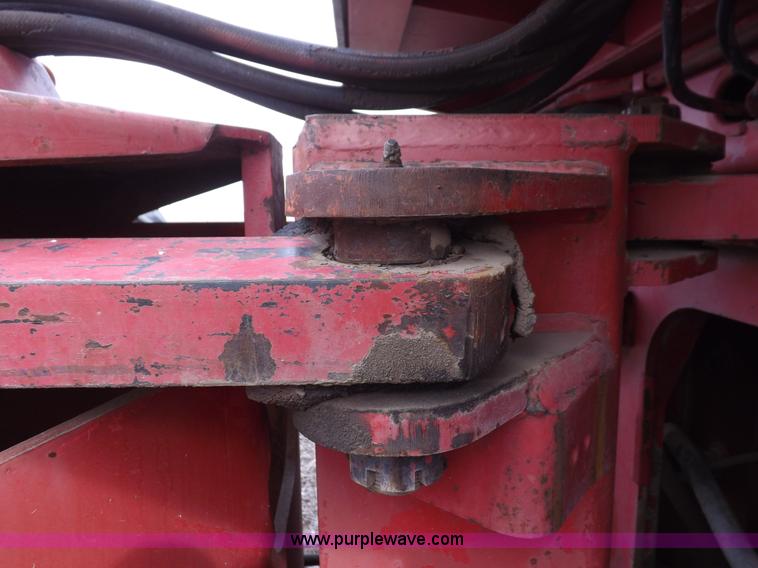 image for item K3821 1977 Versatile 800 Series 2 4WD tractor