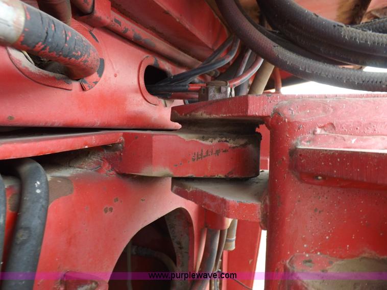 image for item K3821 1977 Versatile 800 Series 2 4WD tractor