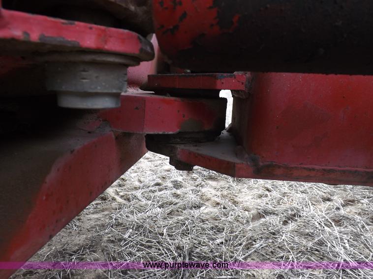 image for item K3821 1977 Versatile 800 Series 2 4WD tractor