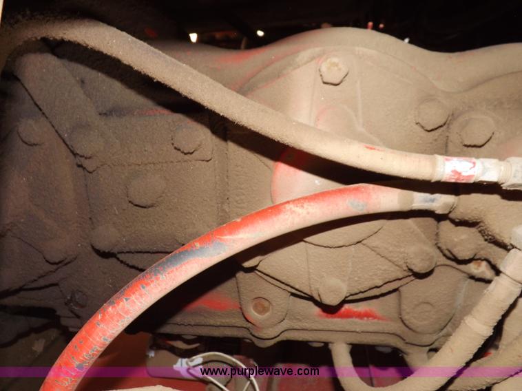 image for item K3821 1977 Versatile 800 Series 2 4WD tractor