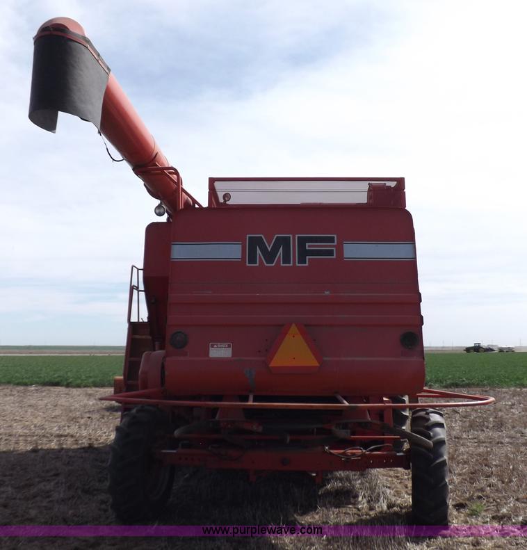 image for item K3823 Massey-Ferguson 860 combine