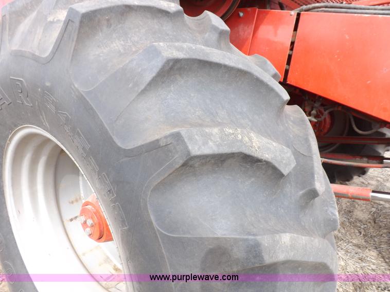 image for item K3823 Massey-Ferguson 860 combine