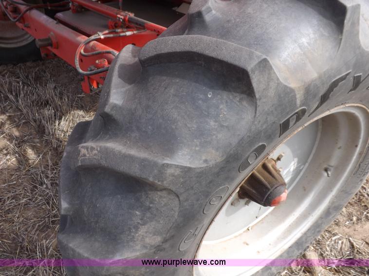 image for item K3823 Massey-Ferguson 860 combine