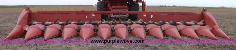 image for item K3825 Case IH 2212 corn head