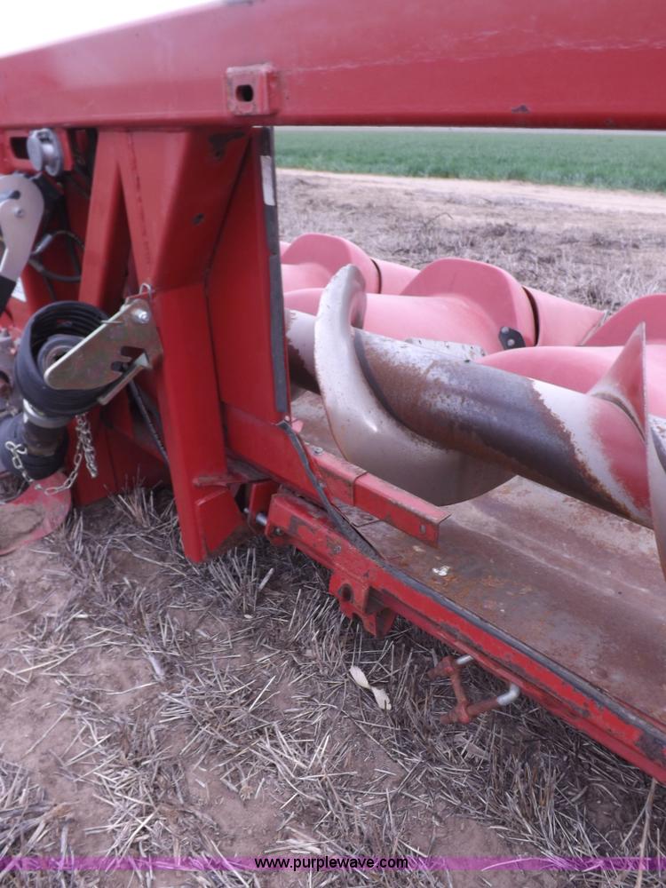 image for item K3825 Case IH 2212 corn head