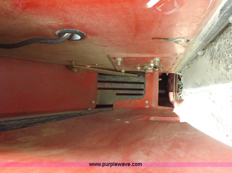 image for item K3825 Case IH 2212 corn head