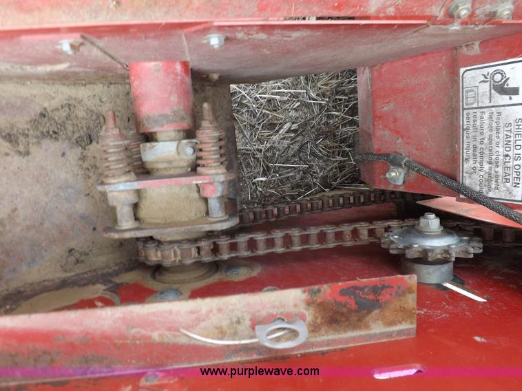 image for item K3825 Case IH 2212 corn head