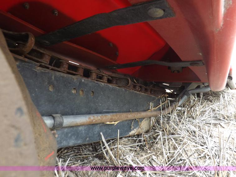 image for item K3825 Case IH 2212 corn head