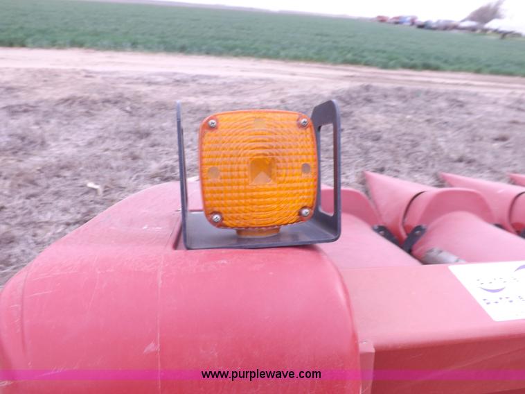 image for item K3825 Case IH 2212 corn head
