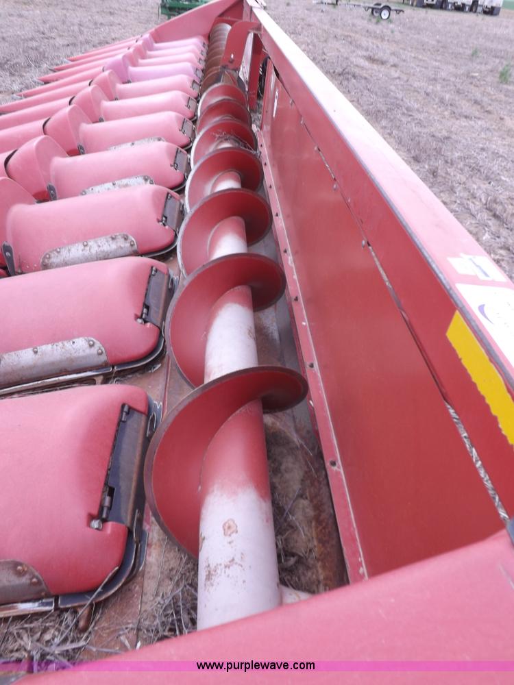 image for item K3825 Case IH 2212 corn head