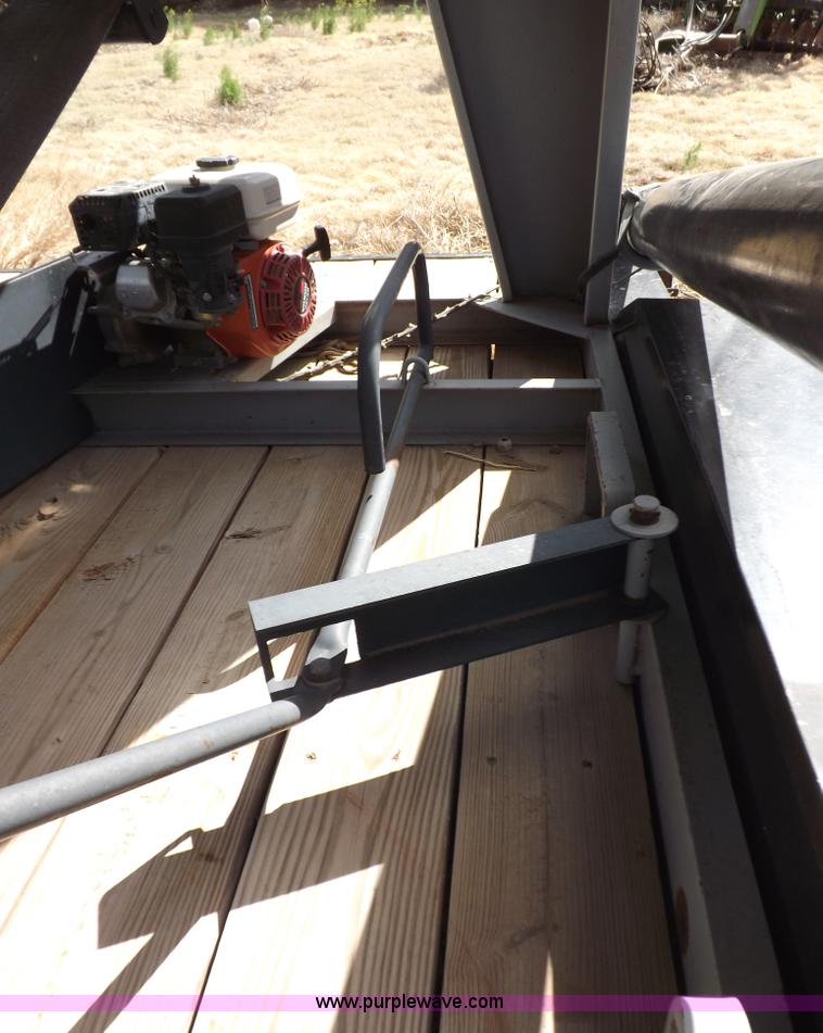 image for item K3830 Speed King 240ST seed tender