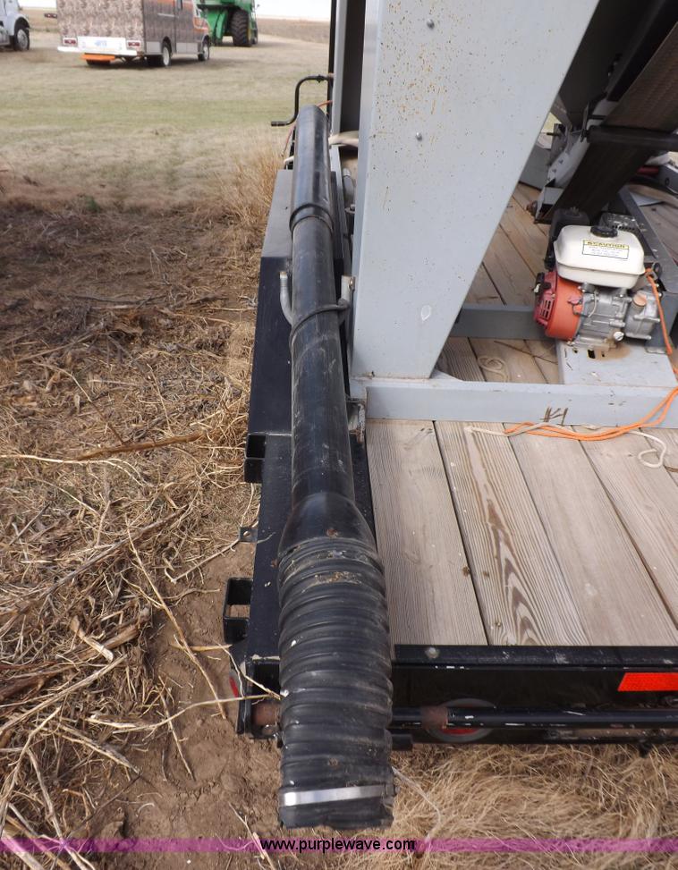 image for item K3830 Speed King 240ST seed tender