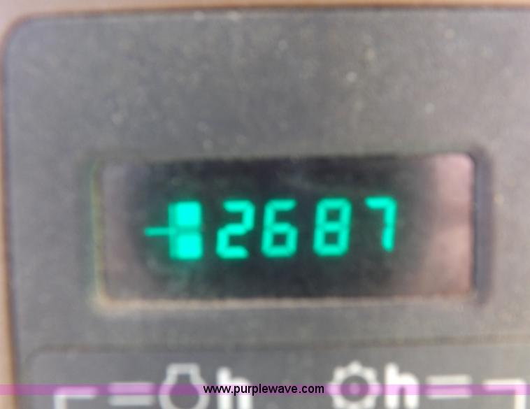 image for item K3831 1997 John Deere 9600 combine